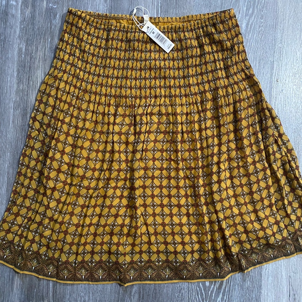 Max Studio Skirt NWT